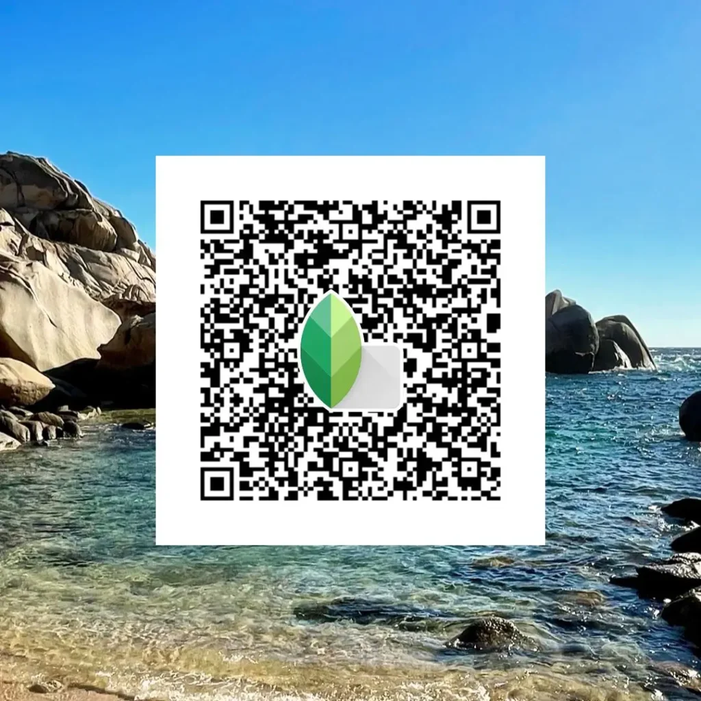 Beach-travel-shot-edited-with-Snapseed-QR-color-style