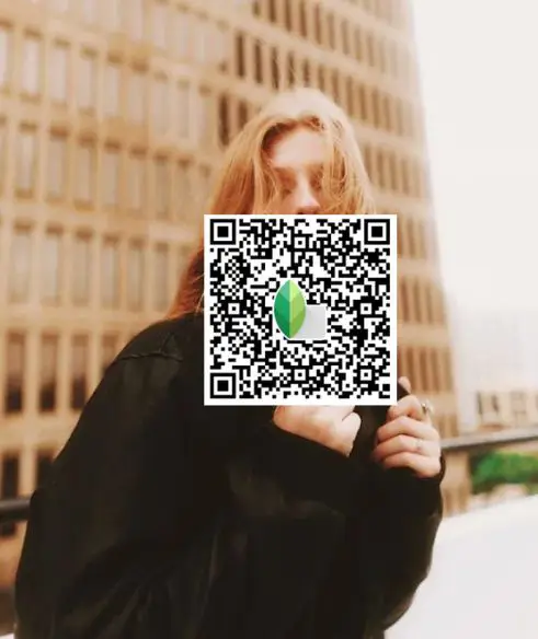 Documentary‑style look ke liye cinematic Snapseed QR