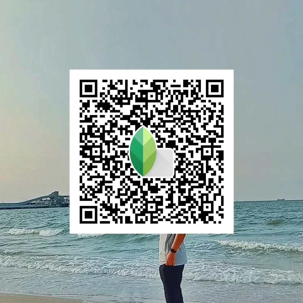 Natural color beach photo with bright tones using Snapseed preset