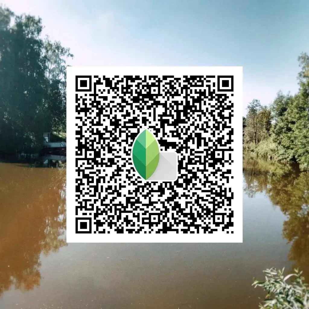 clean light bw qr code